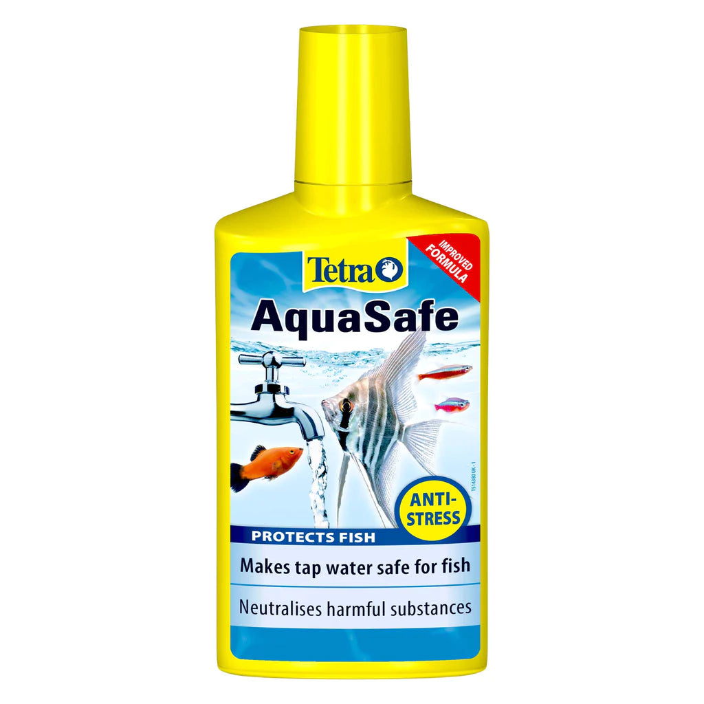 Tetra AquaSafe tap water dechlorinator and conditioner 250ml for aquariums.